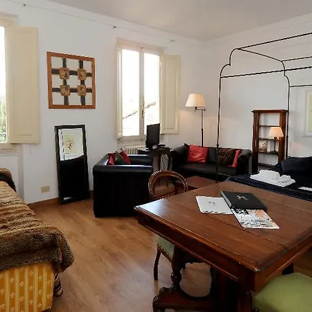 Hemeras Boutique House - Lungarno Vespucci *