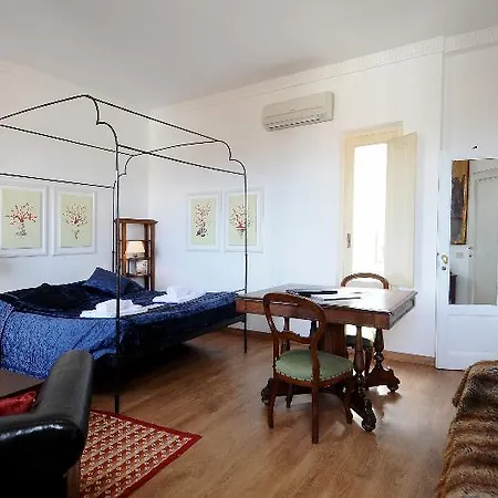 Hemeras Boutique House - Lungarno Vespucci Firenze