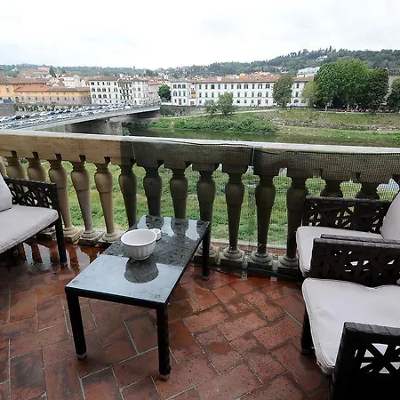 Hemeras Boutique House - Lungarno Vespucci * Florencia